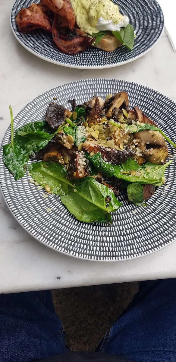 Field Mushrooms with Sourdough Bread