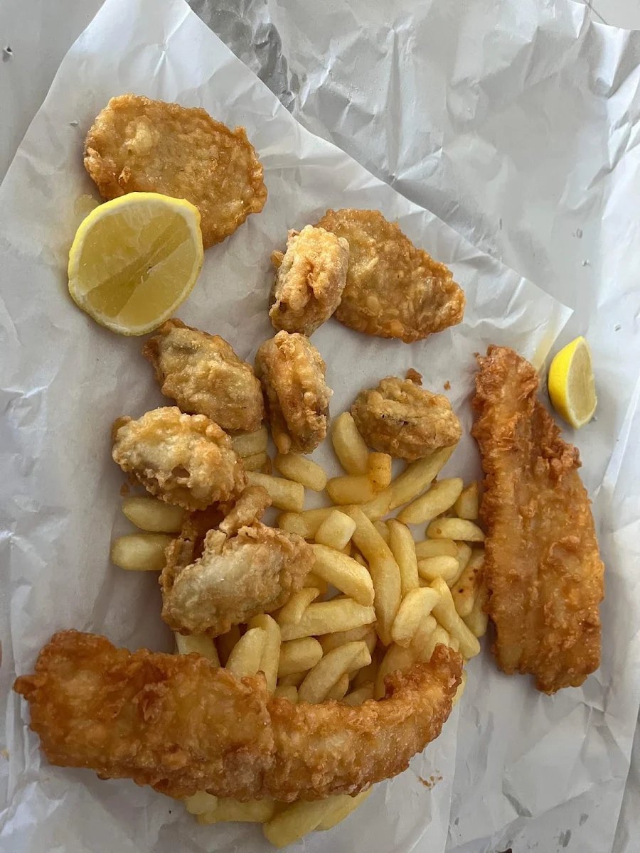 Fish and Chips, Moon's Fish & Chips