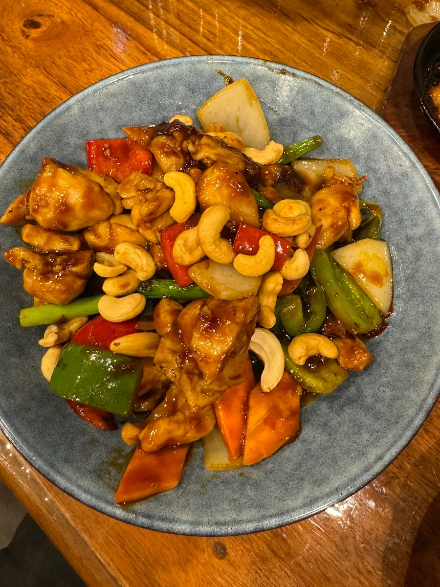 Cashew Chicken