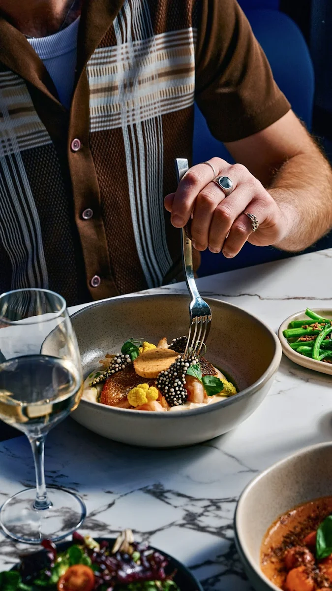Highlights, Fern Bar & Dining