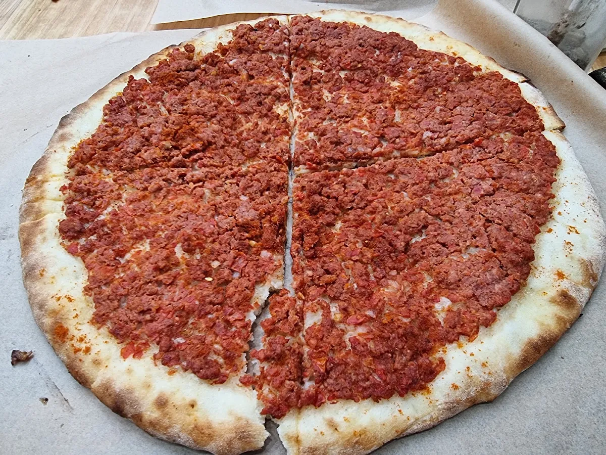 Lahm Bi Ajeen Manouche - Lebanese Meat Pizza