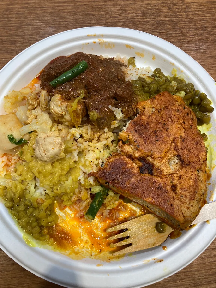 Highlights, Seni's Ethiopian Cuisine