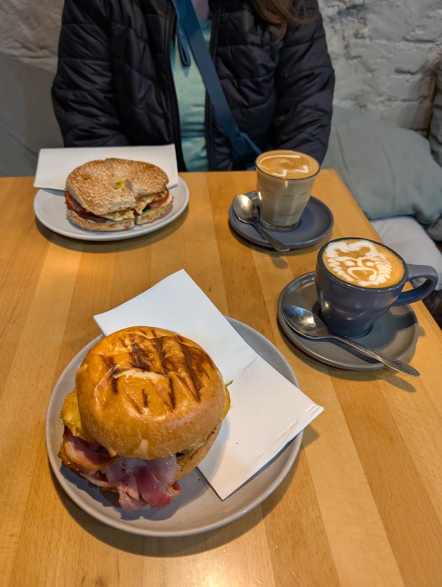 Highlights, Cafe C&M (Darlinghurst)