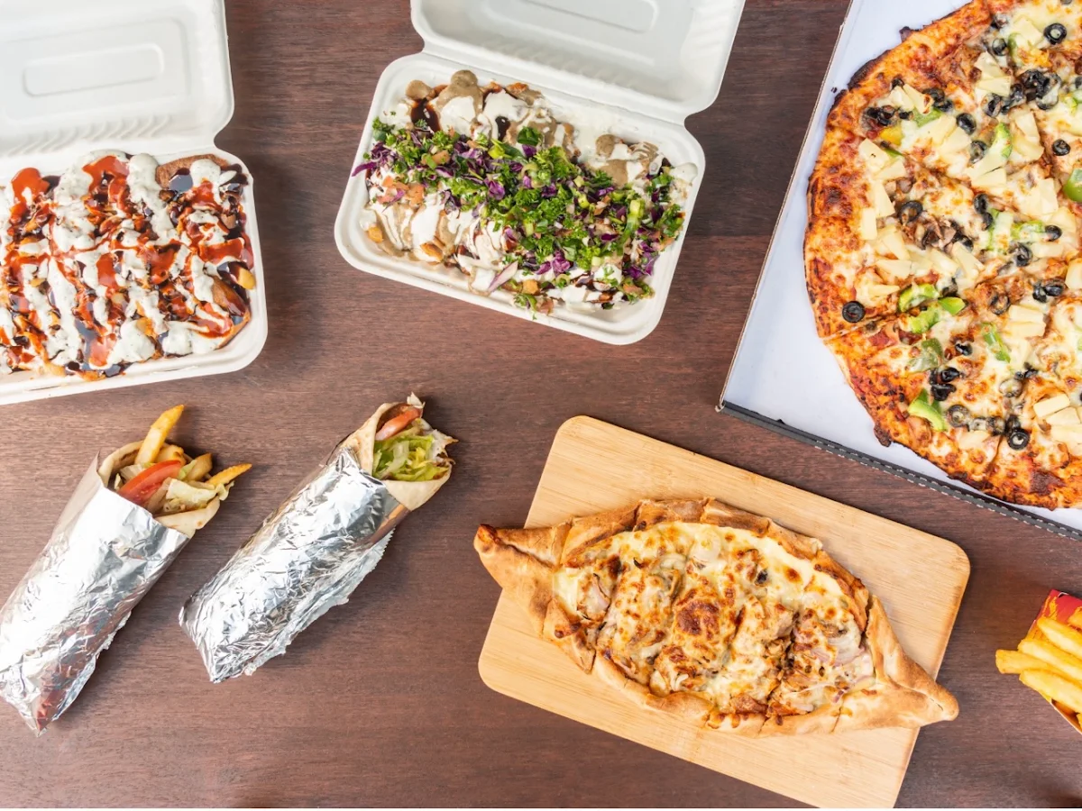 Highlights, Hamilton Kebab and pizza
