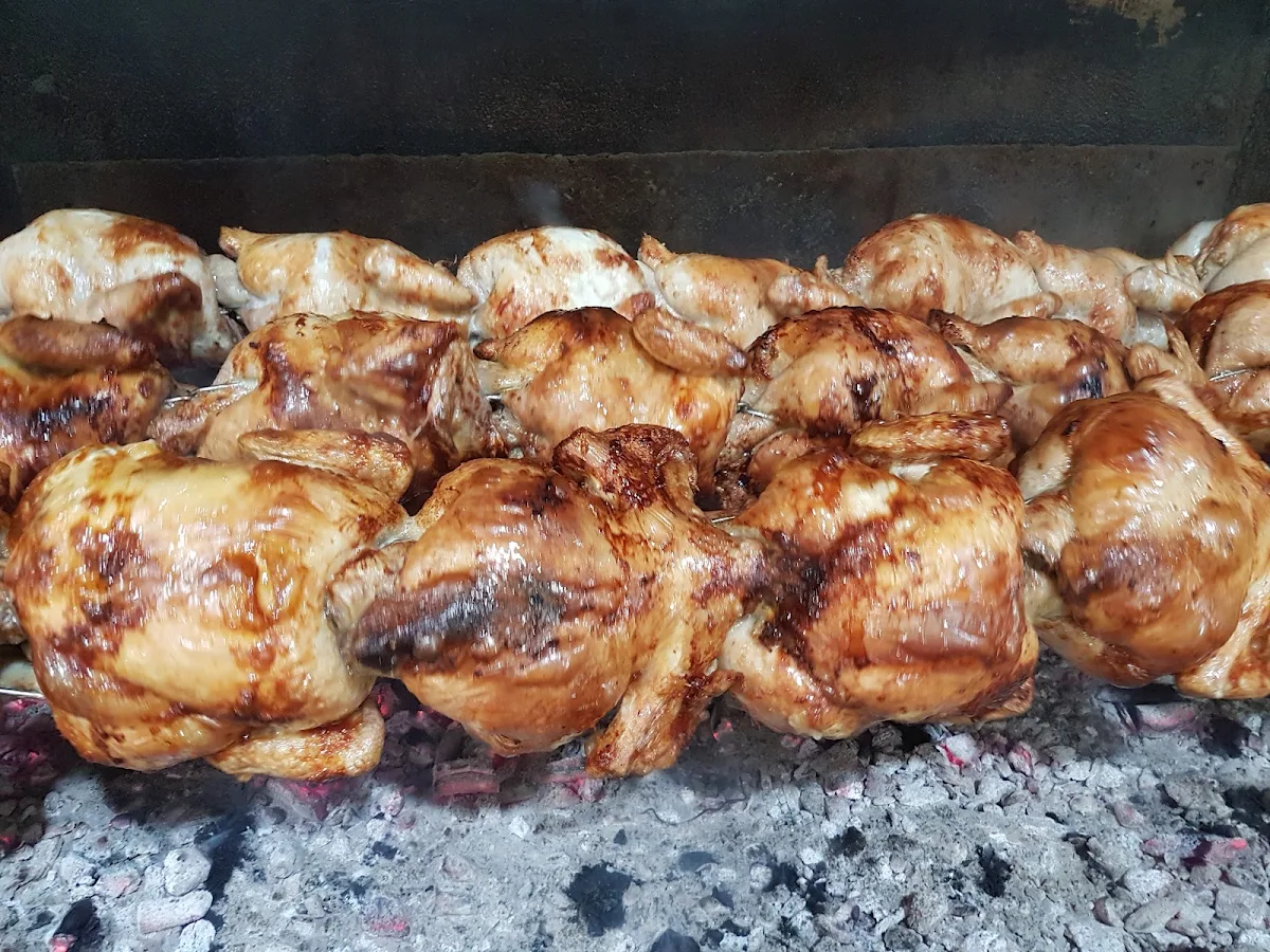 Highlights, Maroubra Charcoal Chickens