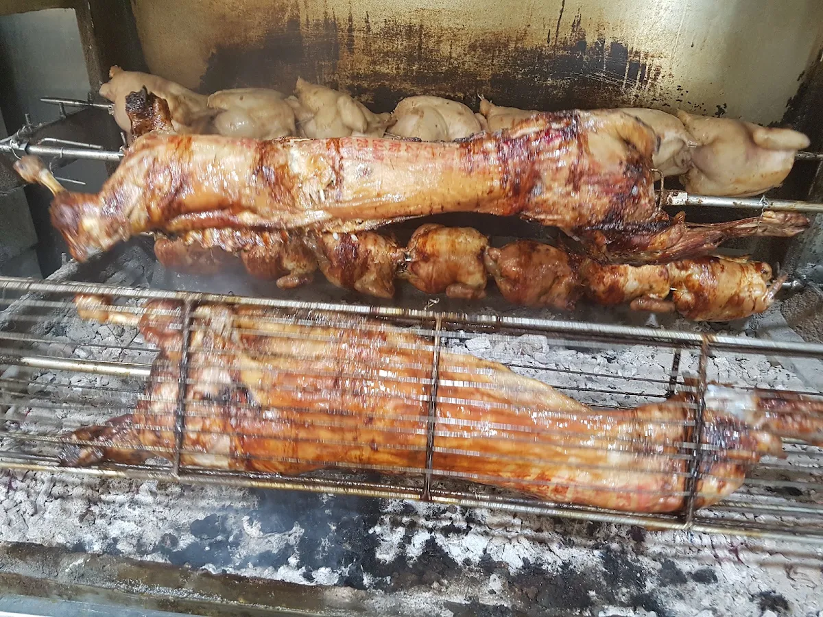 Highlights, Maroubra Charcoal Chickens