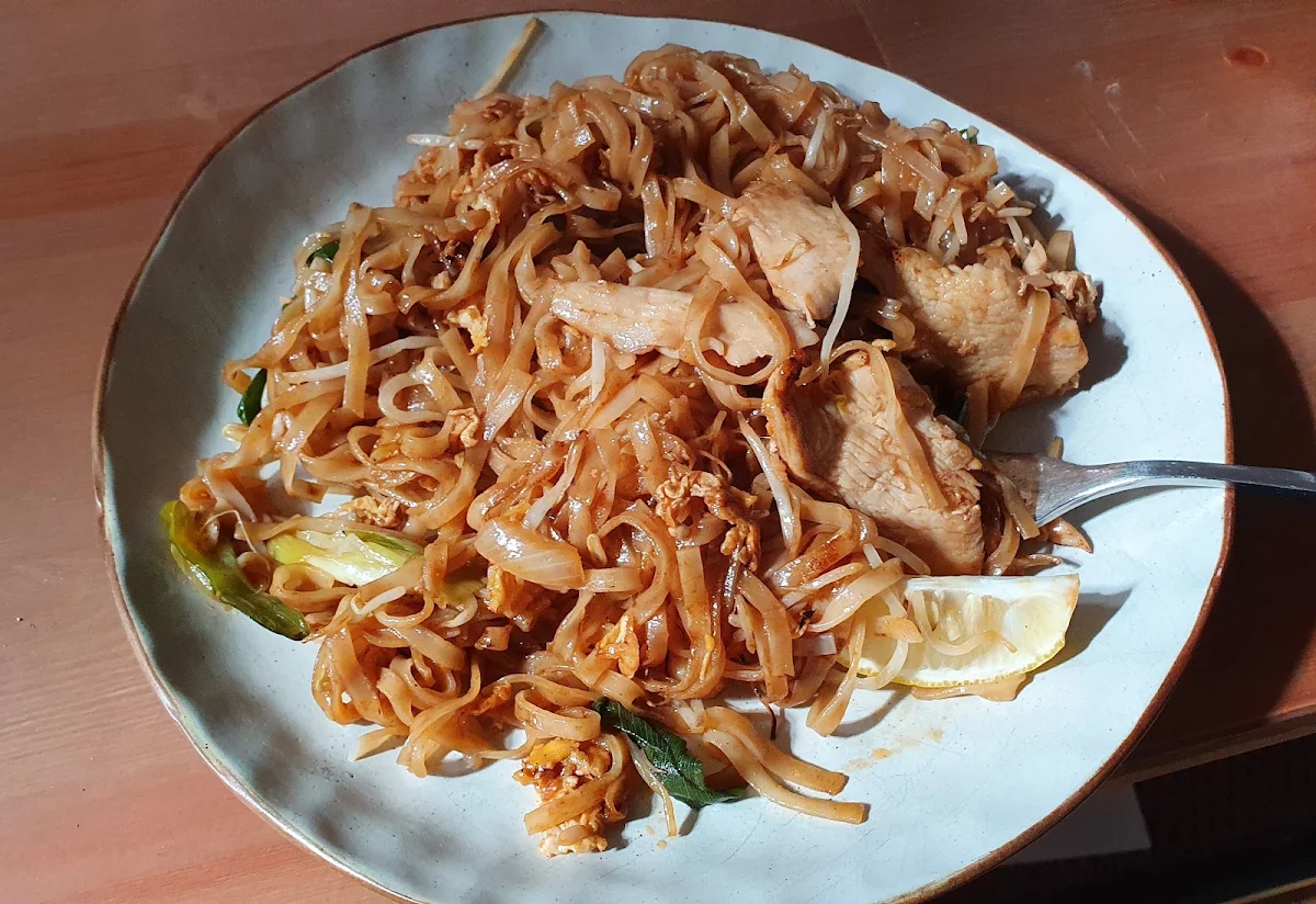 Chicken Pad Thai