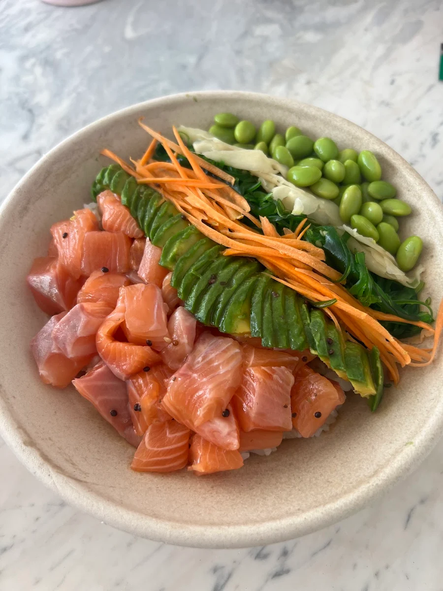Fresh Salmon Poke Bowl