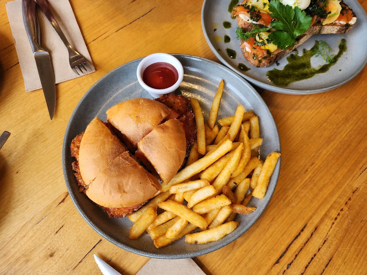 Chicken Schnitzel Burger