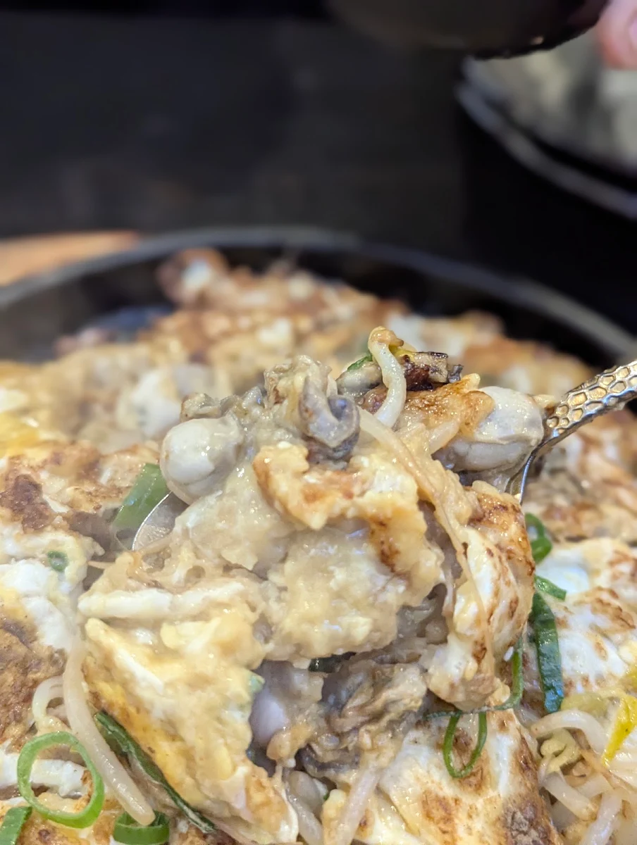 Or Suan Oyster Omelette