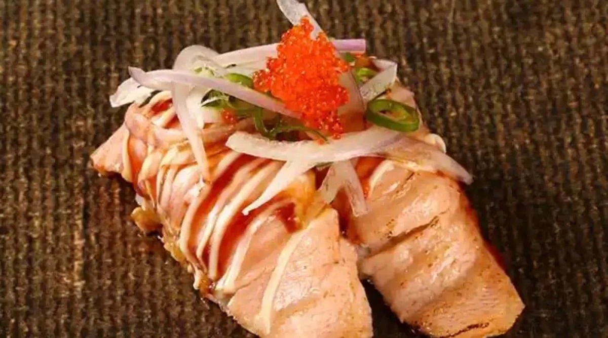 Highlights, Taka Sushi Lake Haven