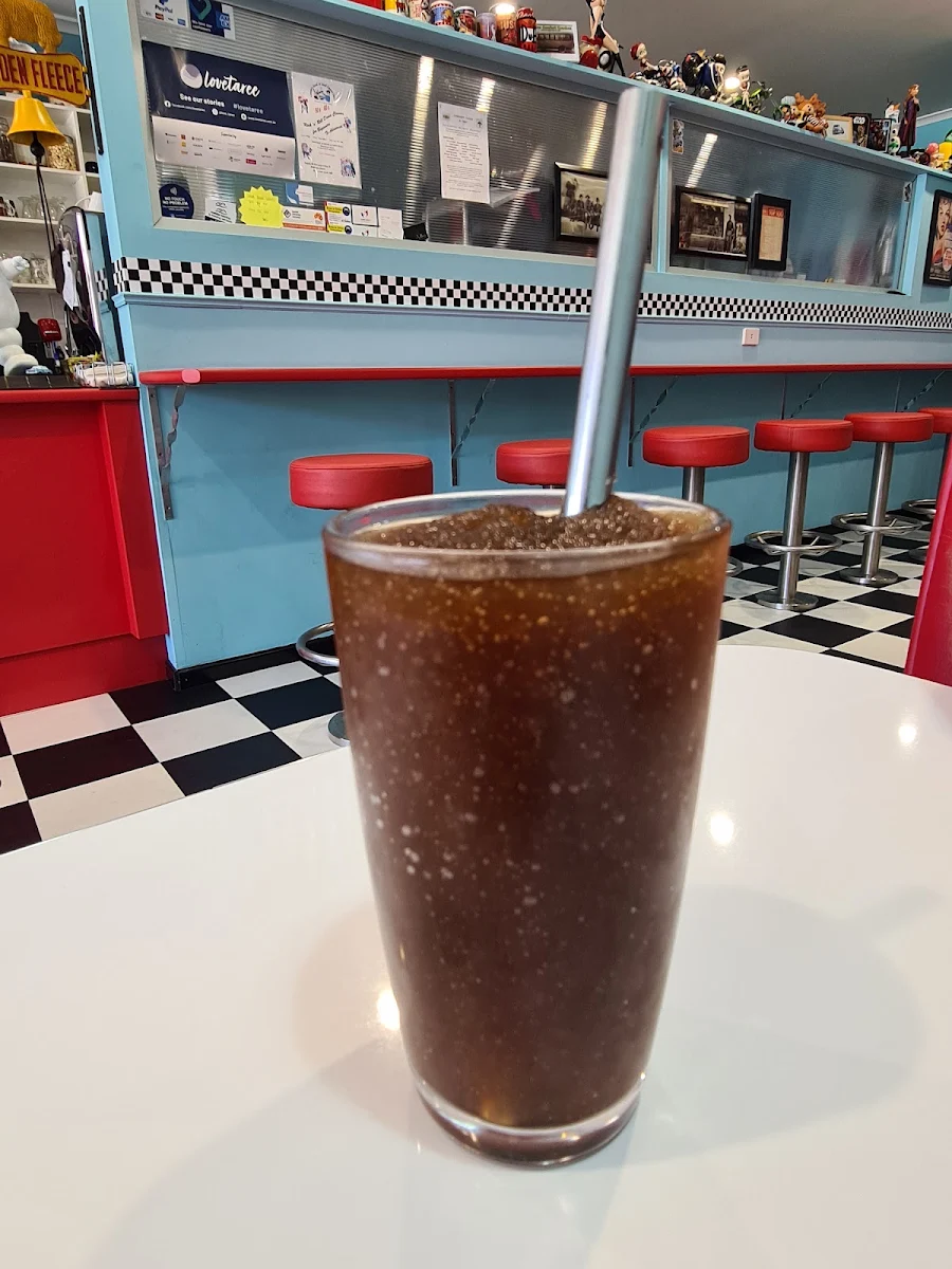 Cola Smoothies, Metro Diner Taree