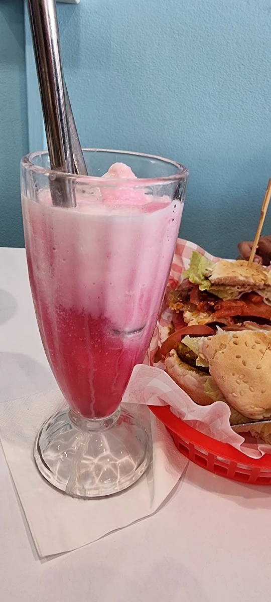 Slushy Raspberry Spider, Metro Diner Taree