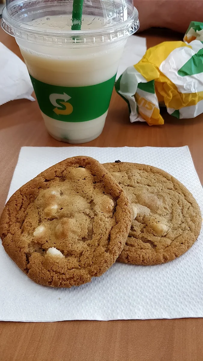 Macadamia and White Choc Cookies