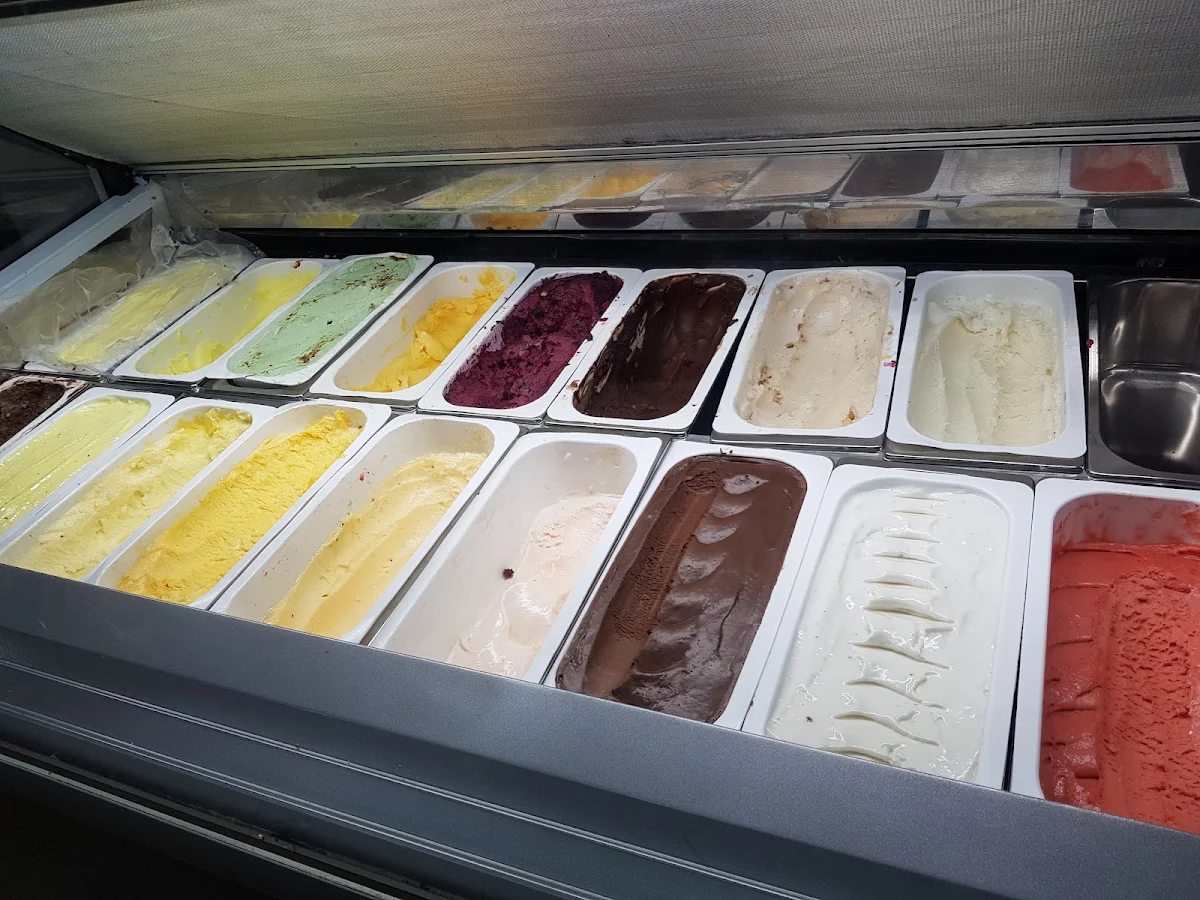 Highlights, Abla's Pastries