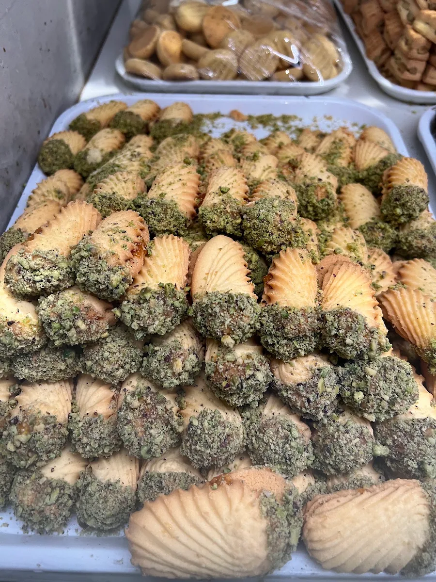Highlights, Abla's Pastries