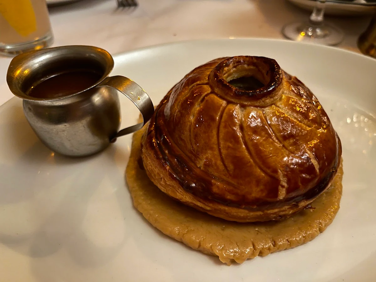 Buttered Cabbage, Entrecôte