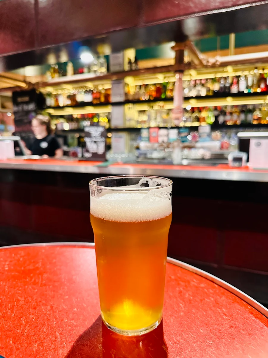 Highlights, Natural History Bar & Grill