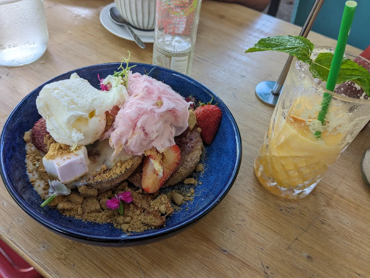 French Toast Christmas Special