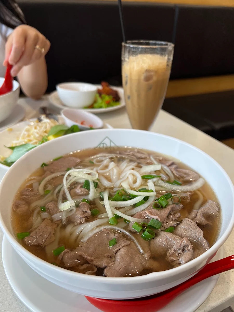 Highlights, Pho 76 Campbelltown
