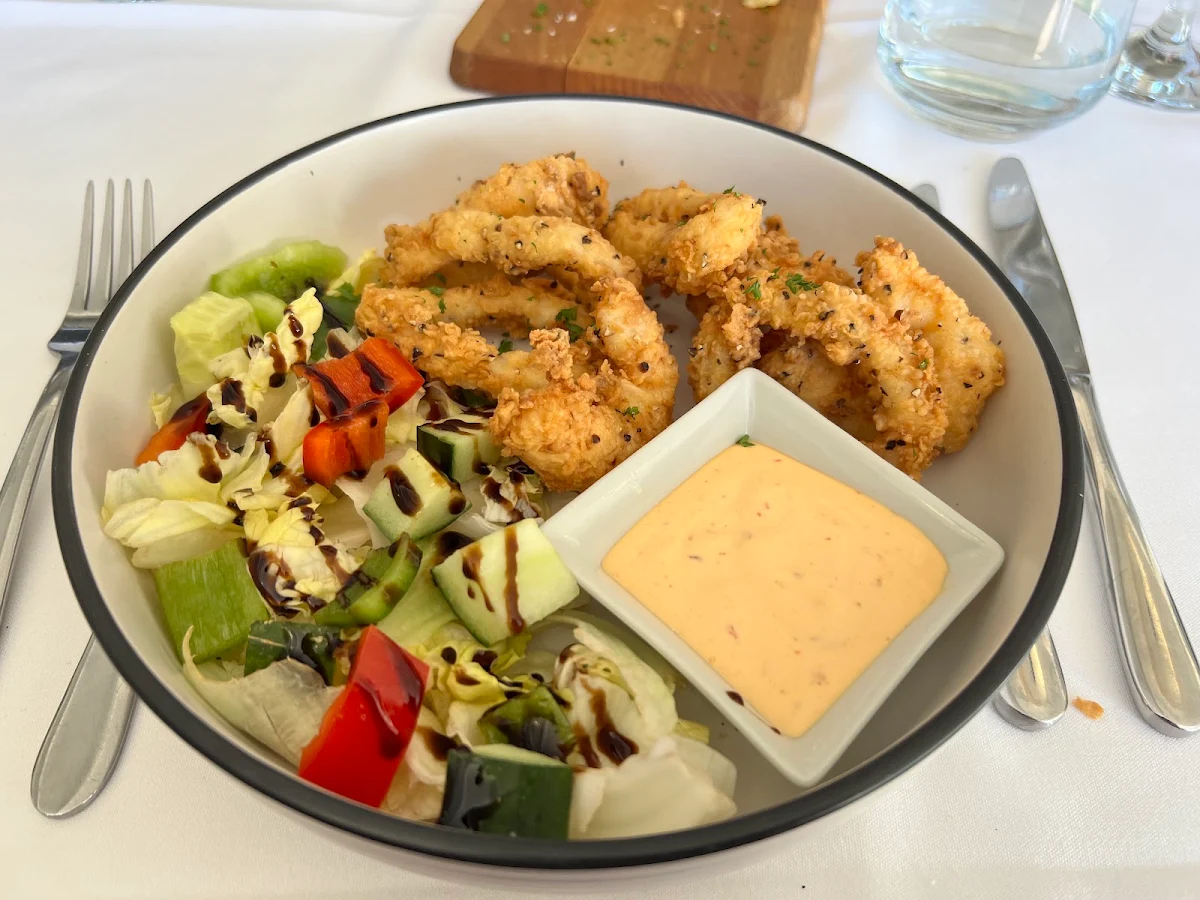 Highlights, Serenity Bar and Restaurant