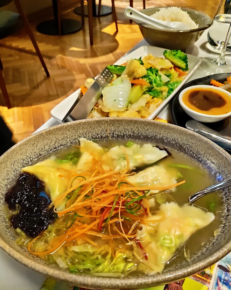 Dumpling Soup, Natural Nine