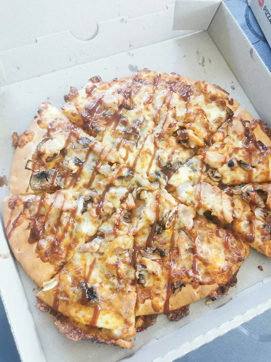 Barbecue Chicken Pizza