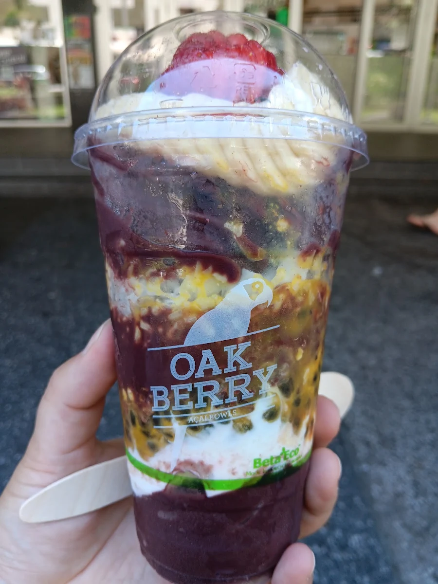 Highlights, Oakberry Acai Cairns
