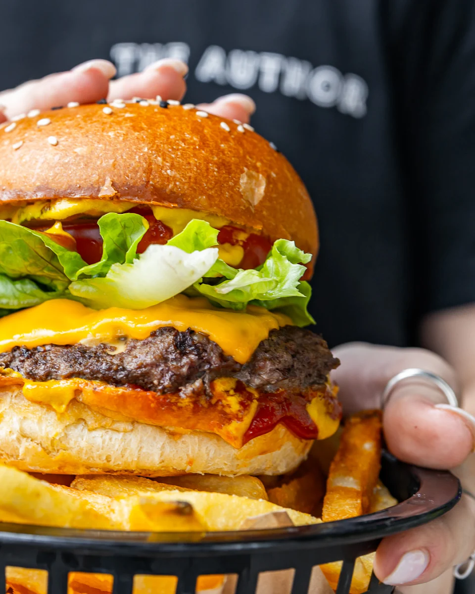 Ultimate Cheese Burger