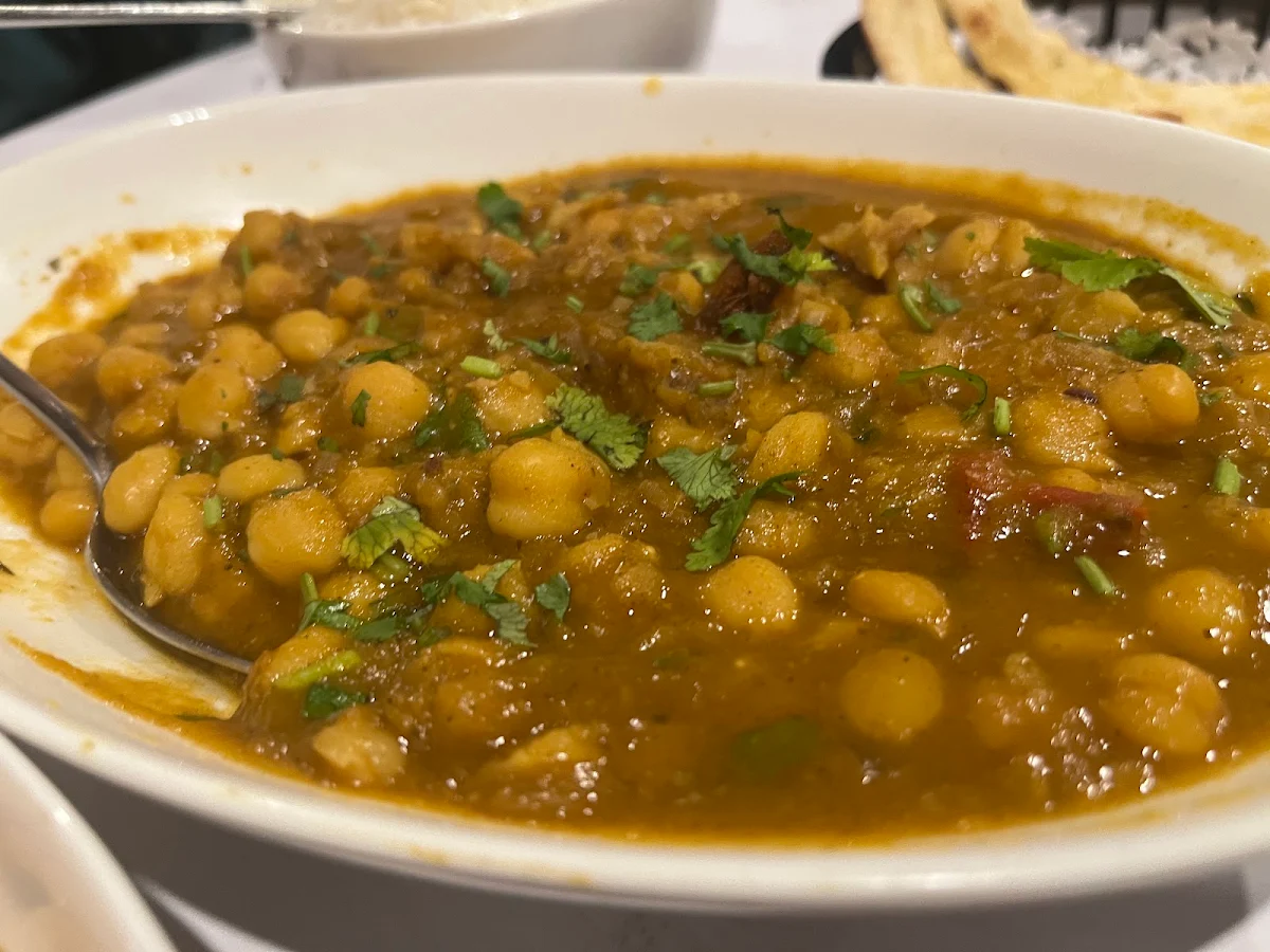 Amritsari Cholle