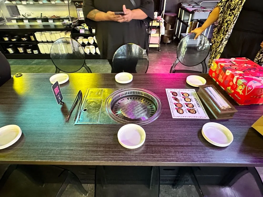 Table Setting, BOM KBBQ
