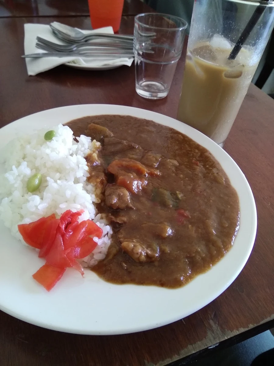Beef Curry, L'eclair Patisserie