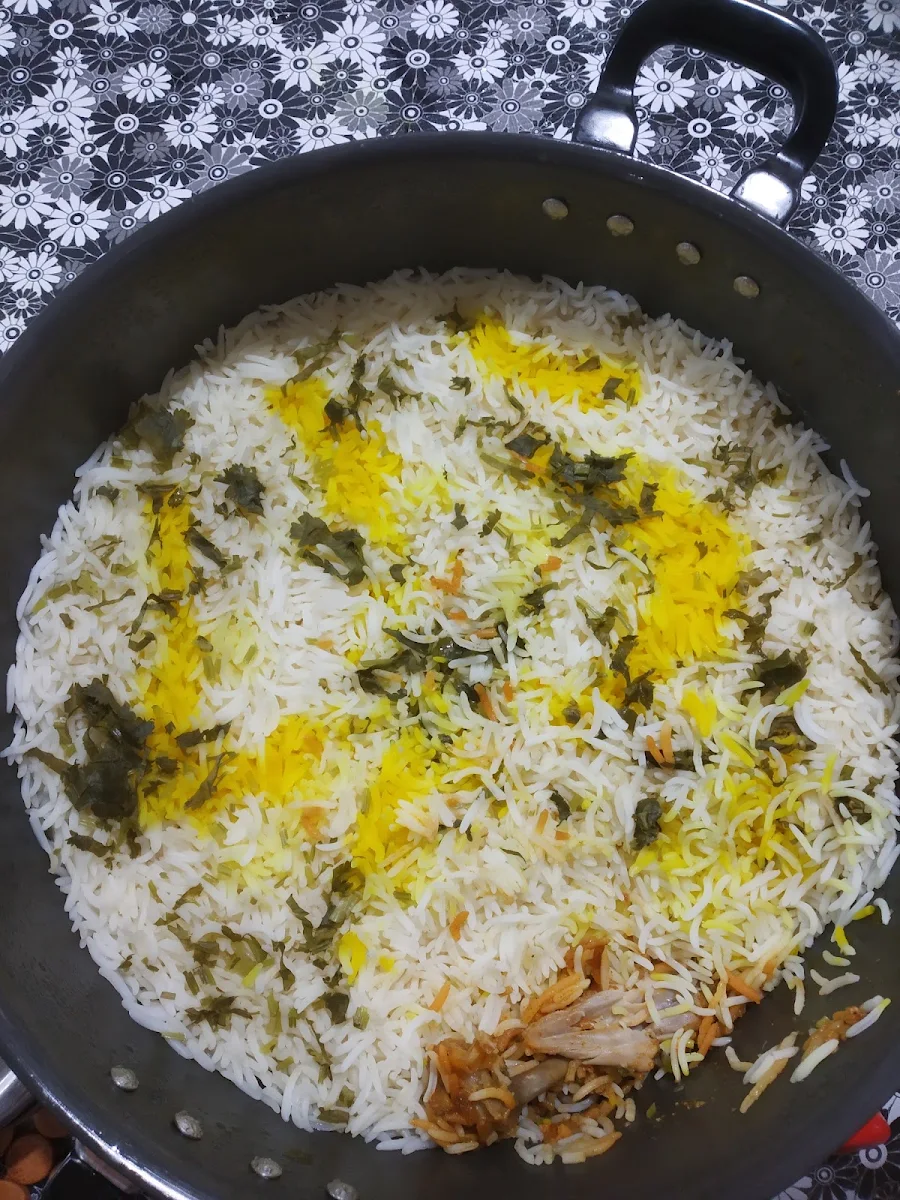 Highlights, Parth Omelette Centre