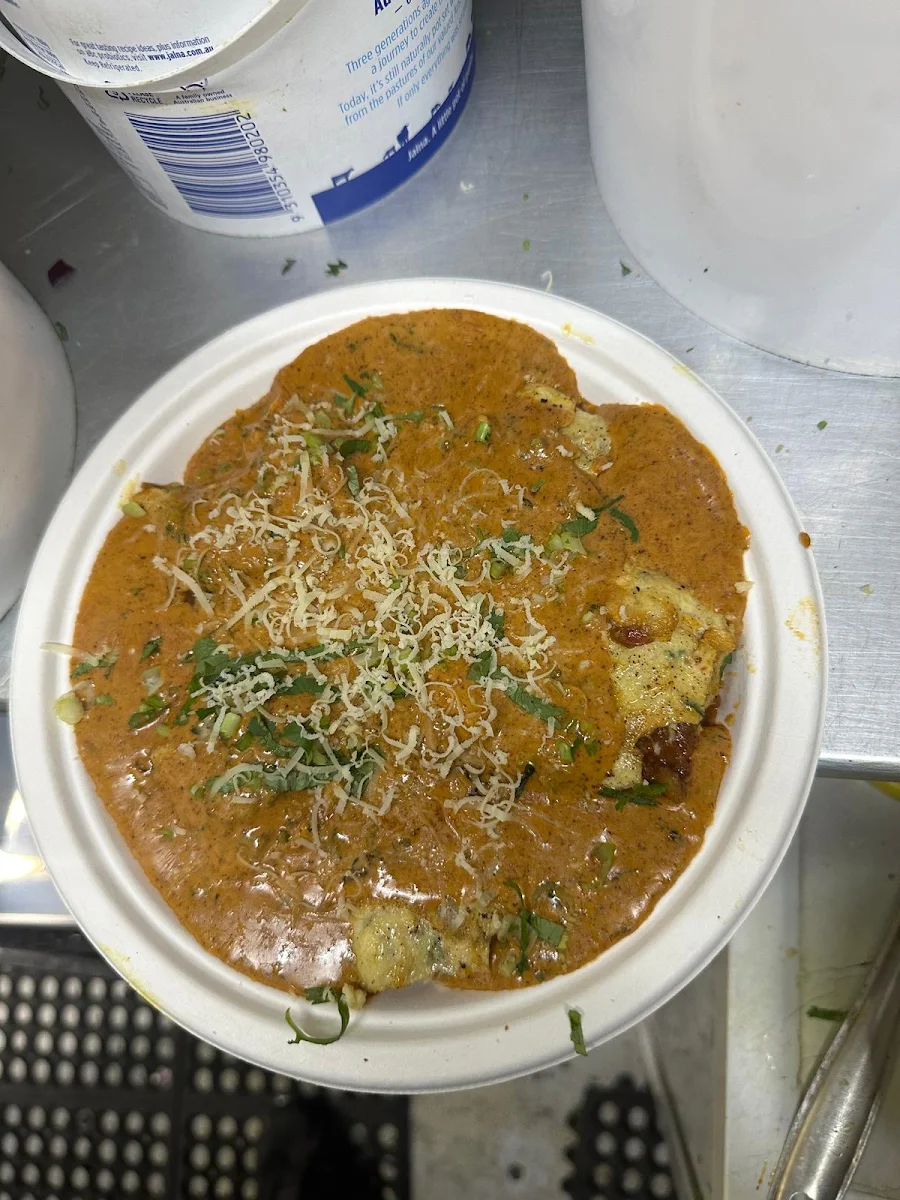 Highlights, Parth Omelette Centre