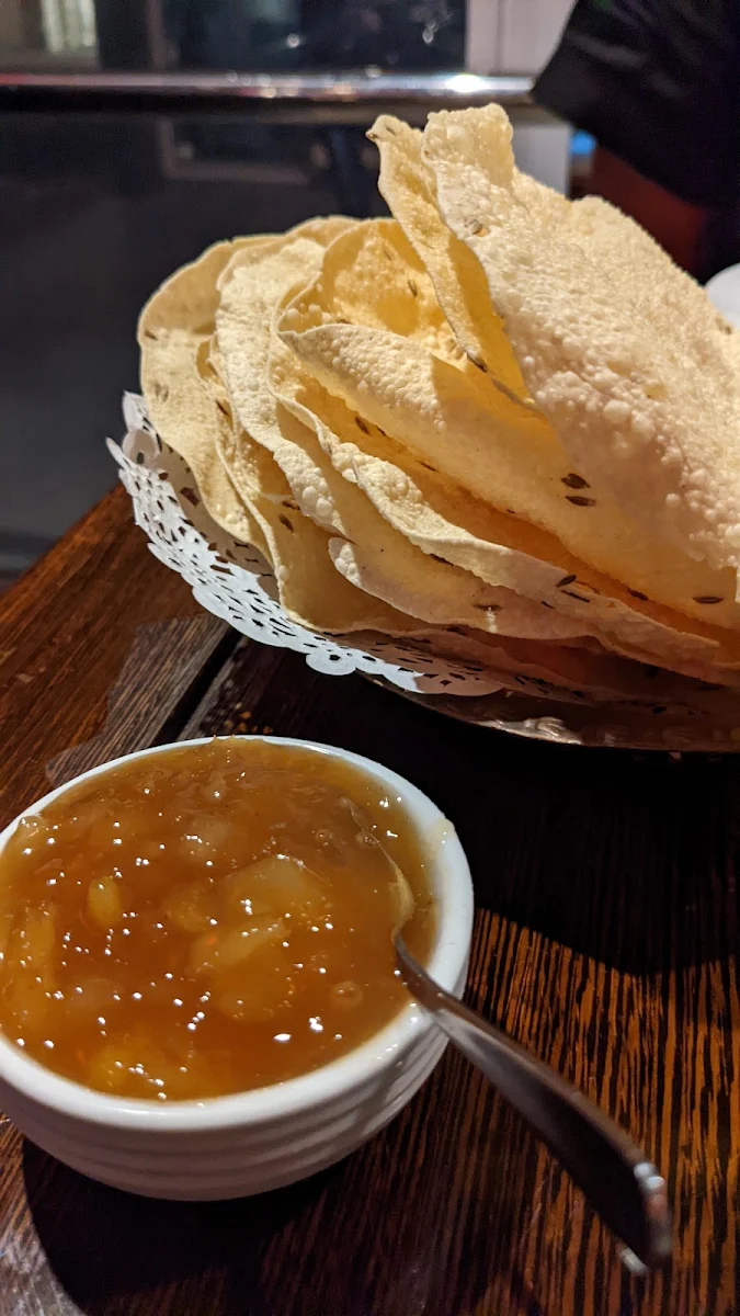 Papadums, Kaali Restaurant - Restaurant in Hastings st, Noosa