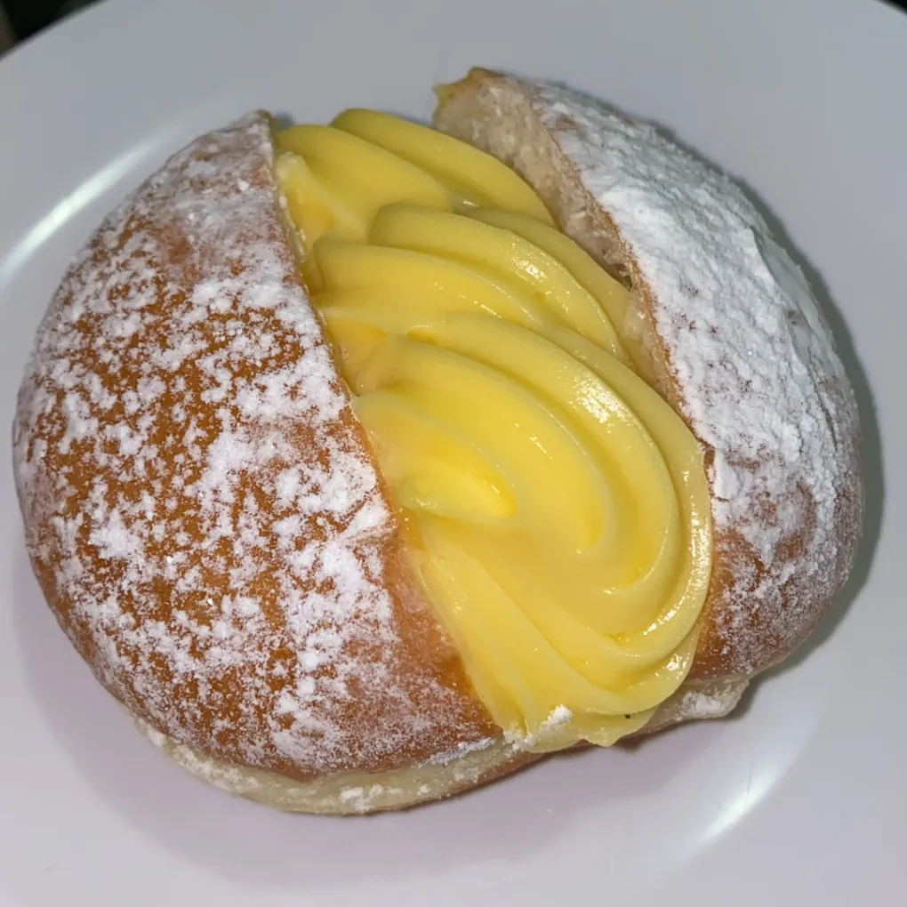 Custard, Daniel's Donuts Melbourne