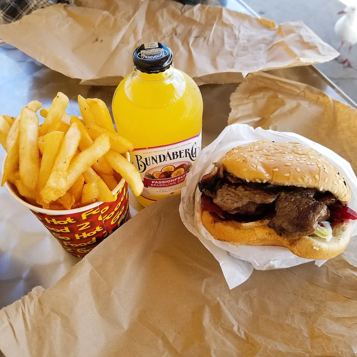 Highlights, Suntan Snack Bar