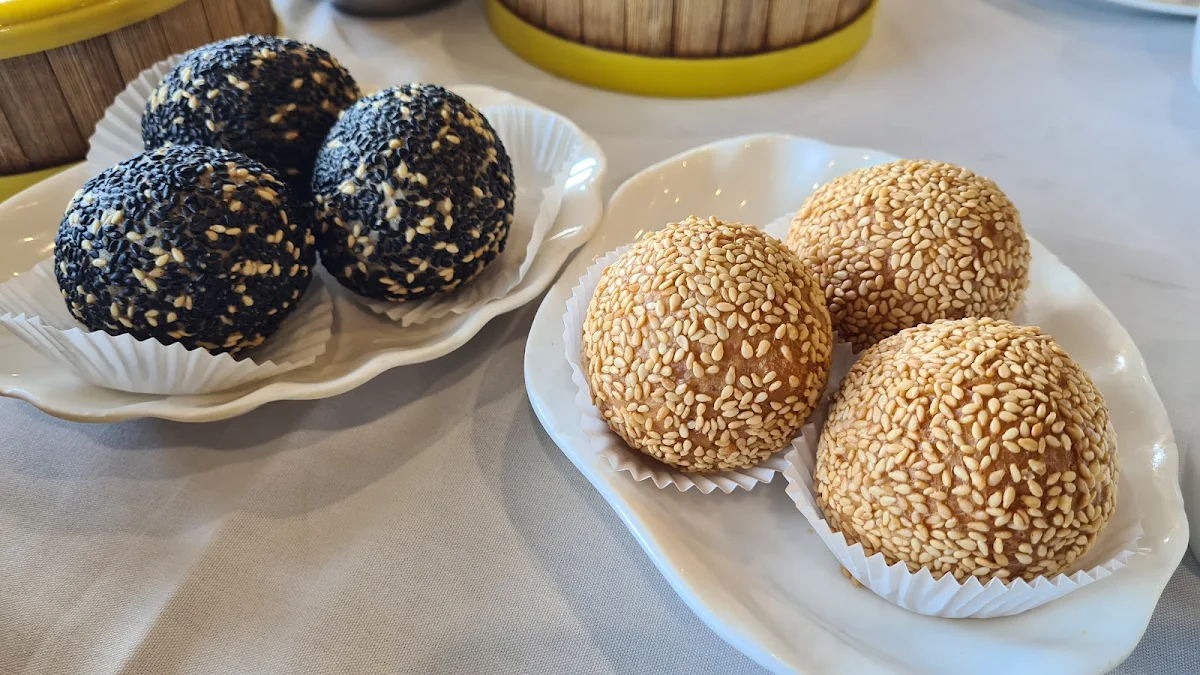 Sesame Balls