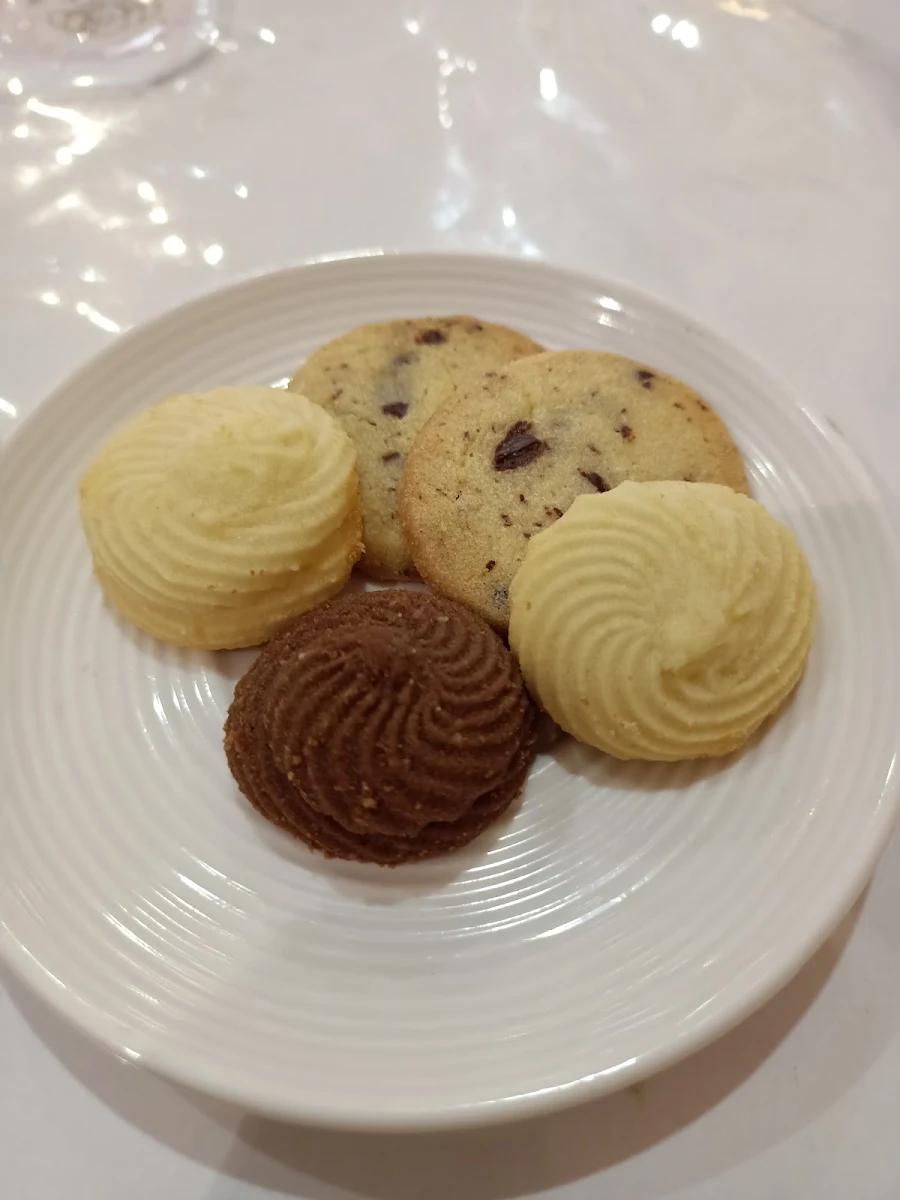 Mixed Cookies