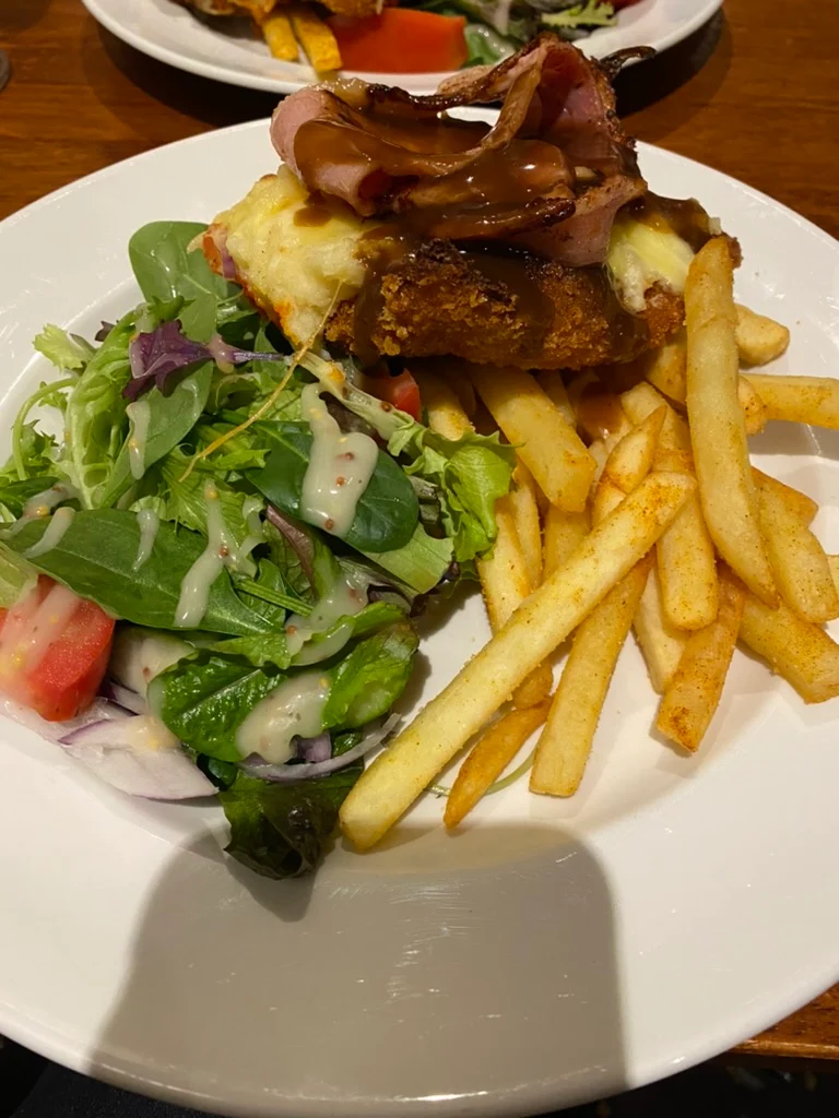 Aussie Parmi, Hibernian Hotel Beechworth