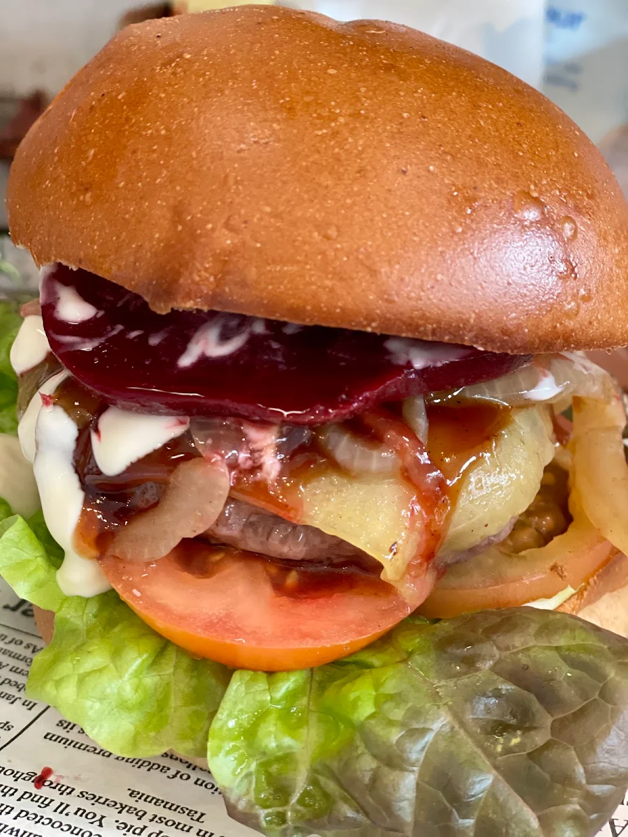 Burger, Cafe Jolie