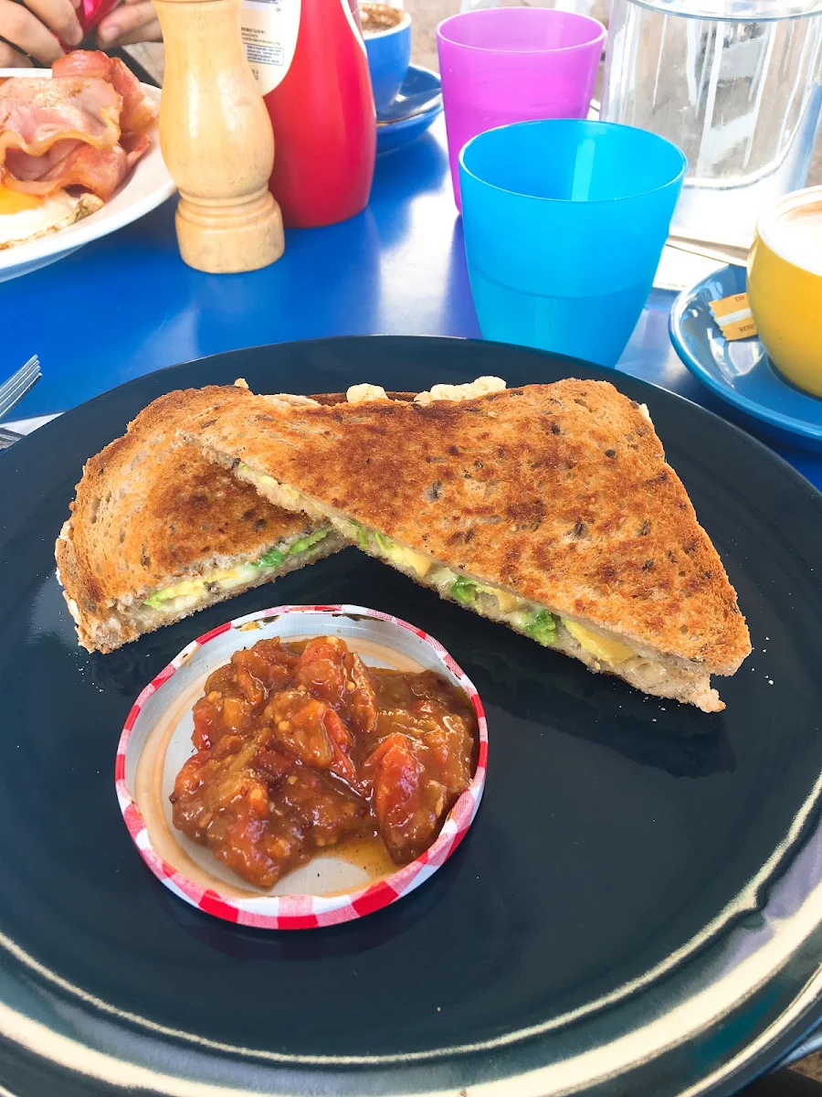 Toasted, Toast Cafe