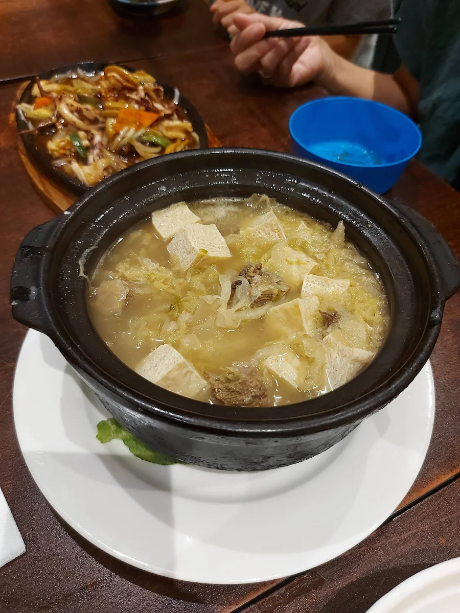 Stew Pork Ribs and Tofu with Pickled Cabbage