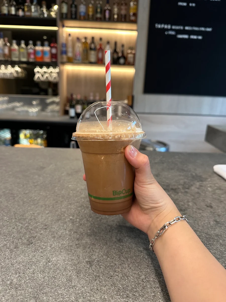 Highlights, Level Grounds Café & Bar
