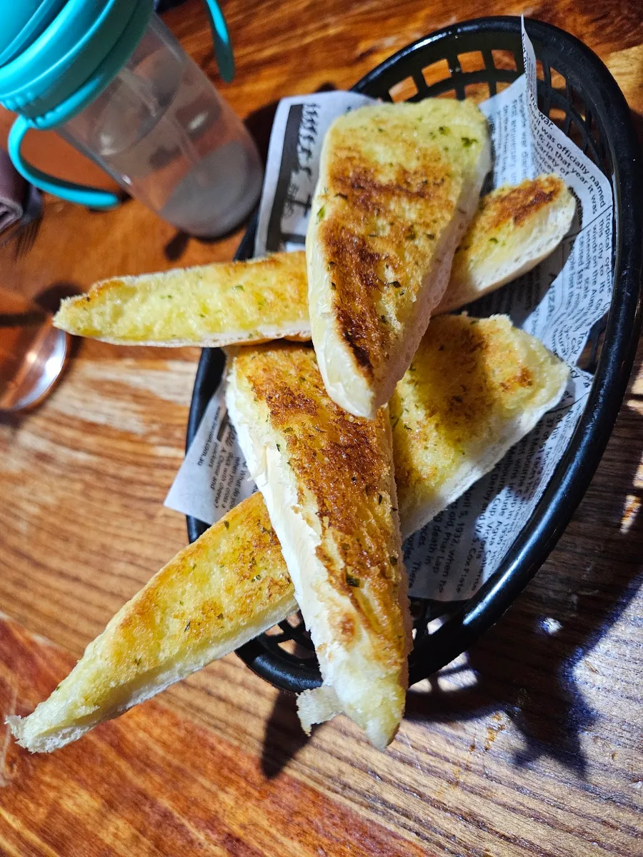 Garlic Bread, Hogs Breath Cafe Kelmscott