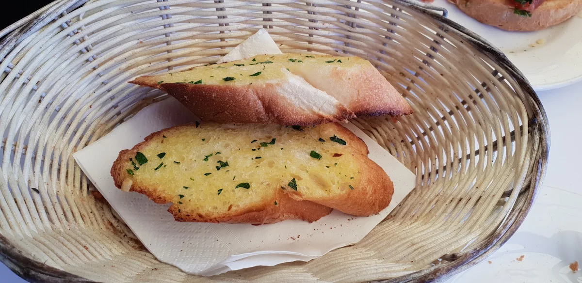 Garlic Bread, Mano's Italian Restaurant
