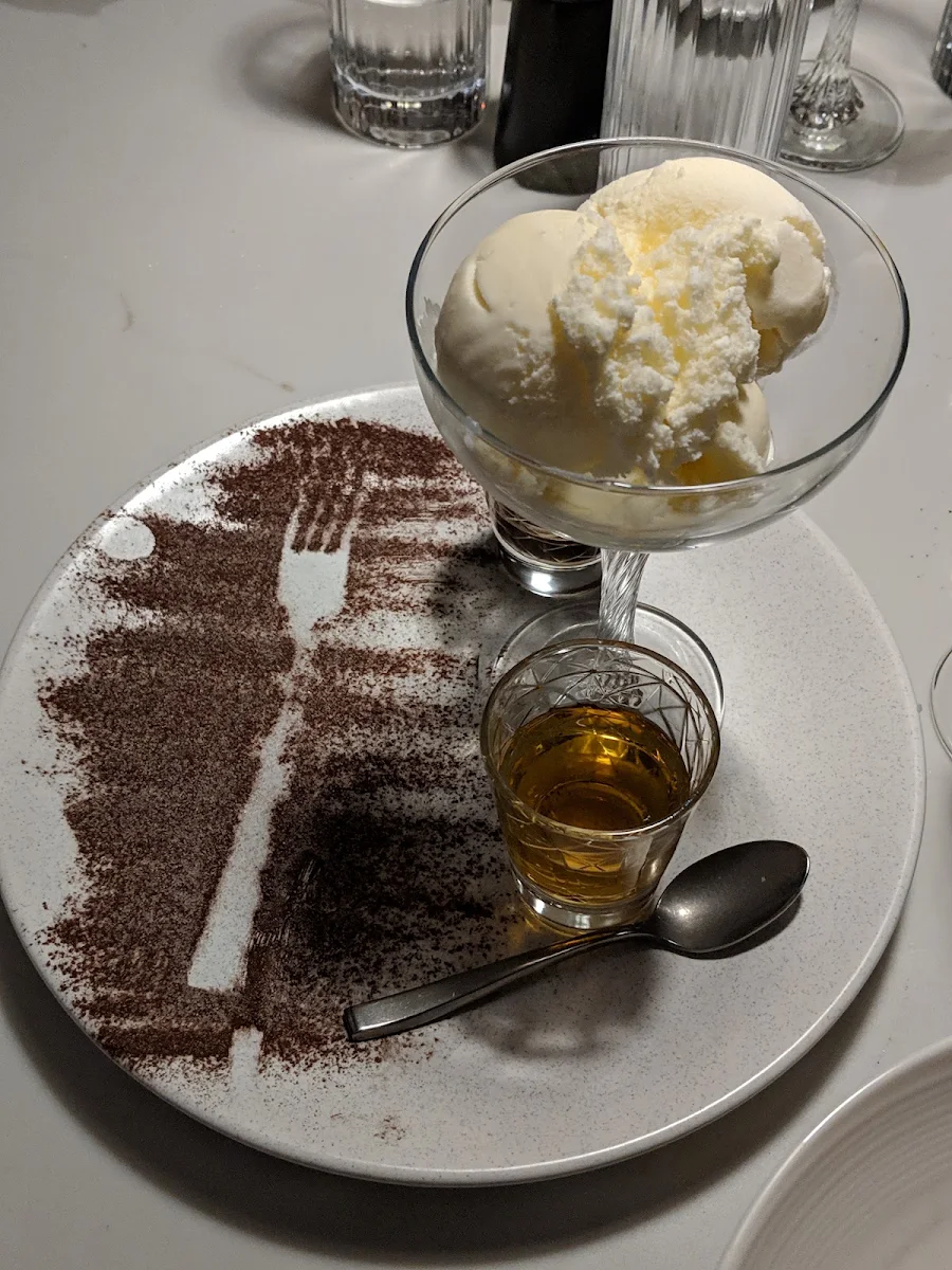 Affogato, NEWMARKET ROOM
