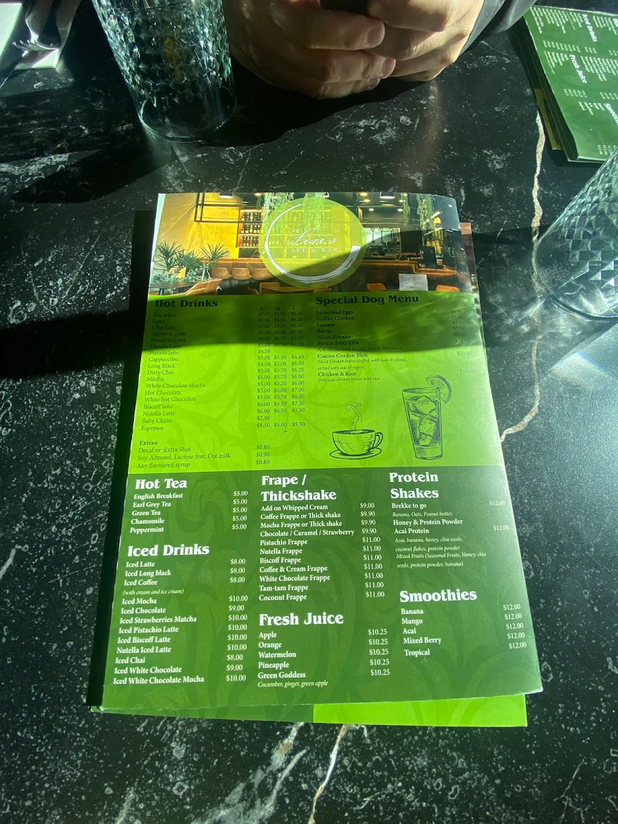 The Green, Lexi's Cafe & bar