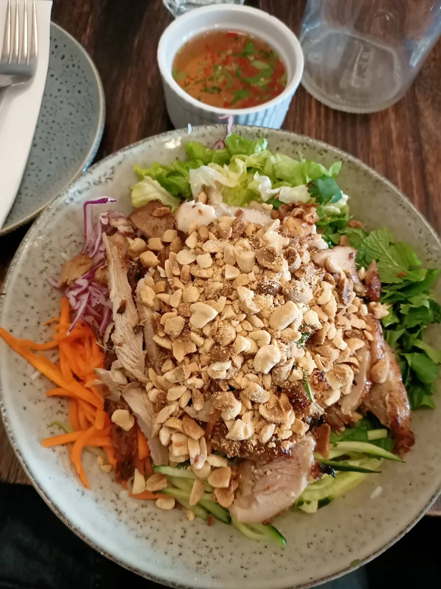 Lemongrass Chicken Vermicelli