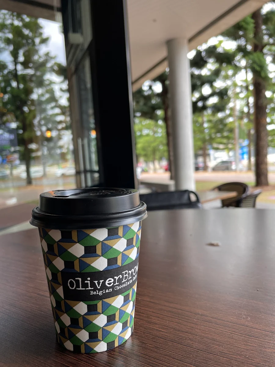 Ob Coffee, Oliver Brown